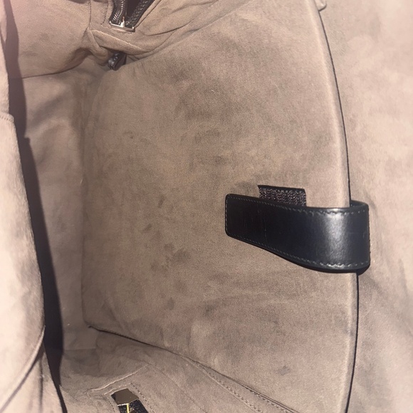 Men's Gucci GG Supreme Large Canvas/Calfskin Exterior Backpack - Picture 9 of 16